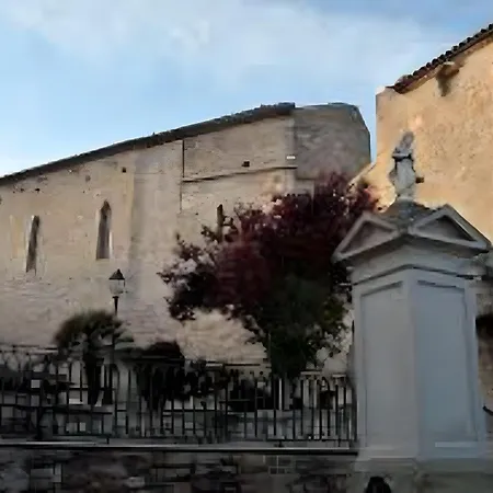 Dora - Relais De L'alaric Moux